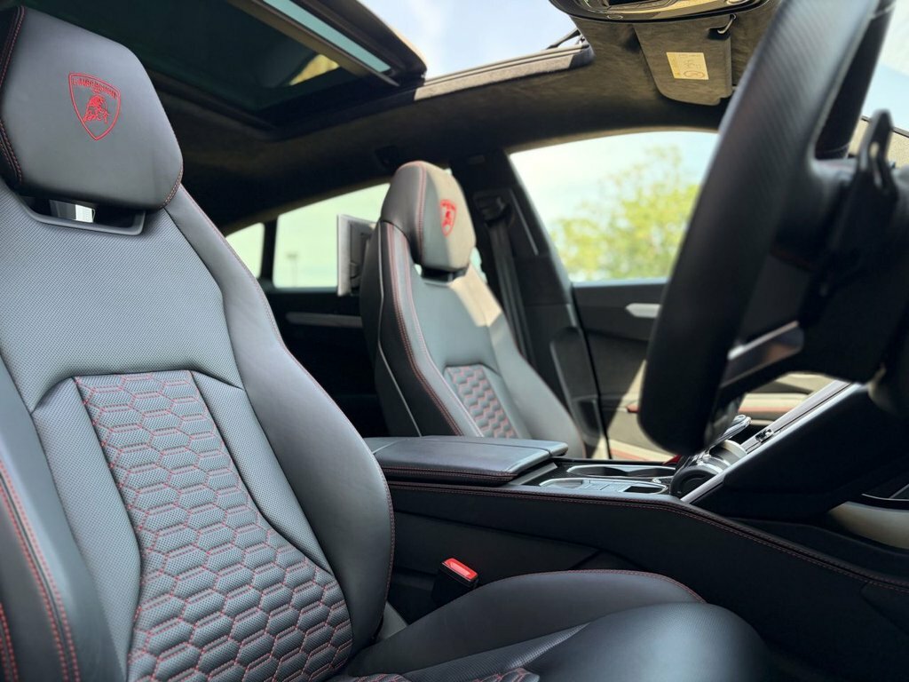 Lamborghini Urus 4X4 4.0 Orange #16