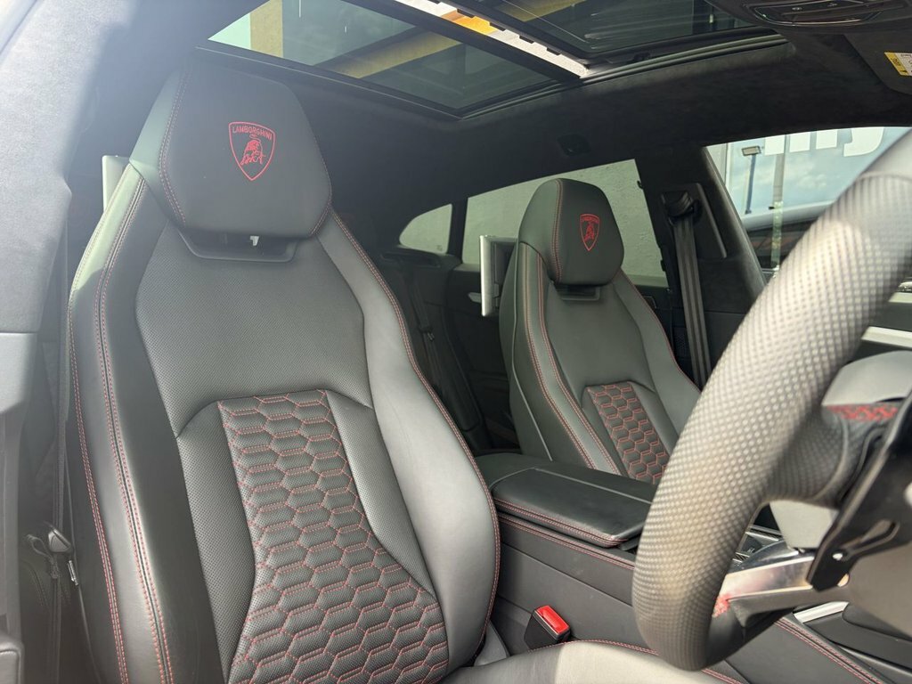 Lamborghini Urus Suv #12