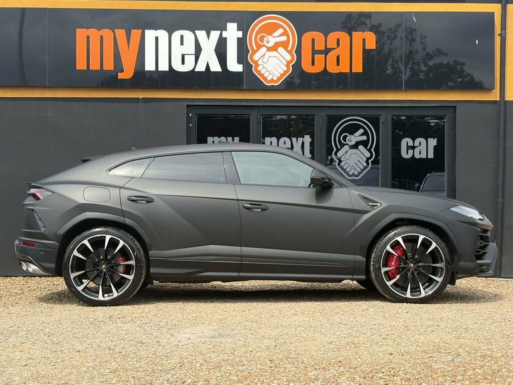Lamborghini Urus Suv #10