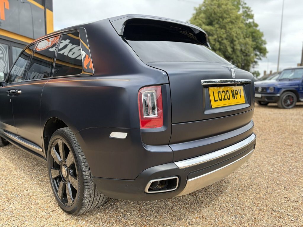 Rolls-Royce Cullinan Convertible Black #10