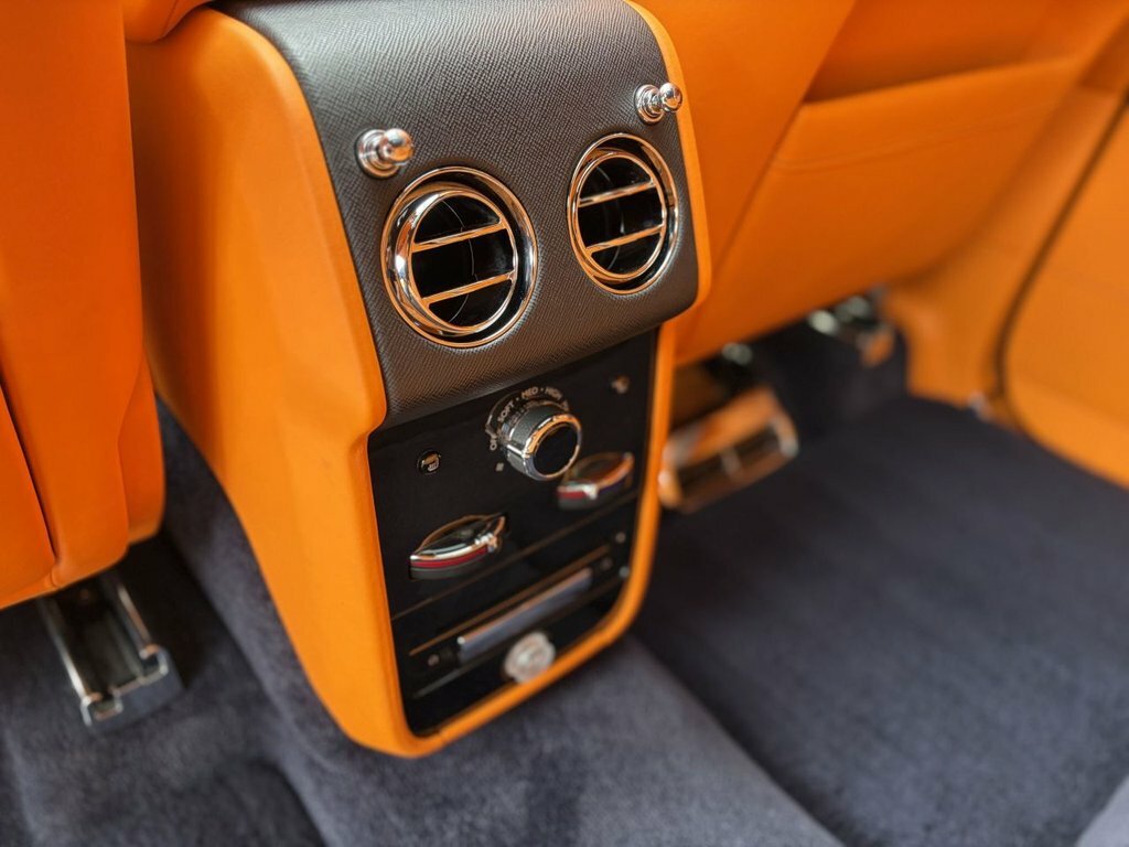 Rolls-Royce Cullinan Convertible Black #34