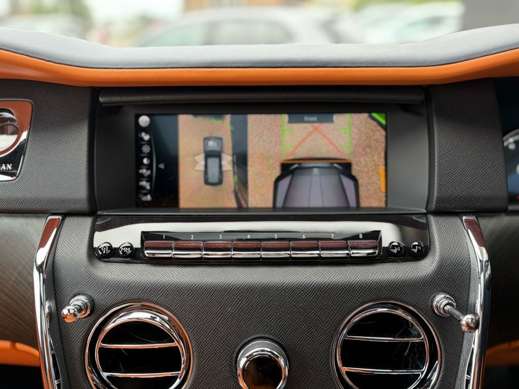 Rolls-Royce Cullinan Convertible Black #23