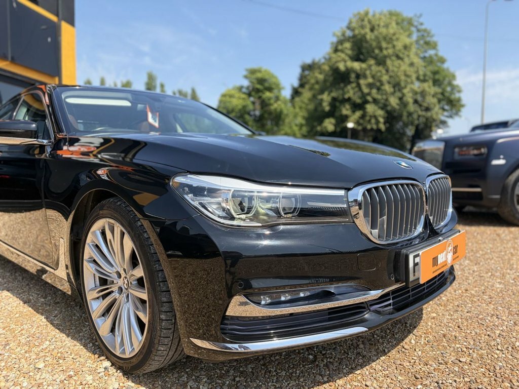 BMW 7 Series Saloon Black #2