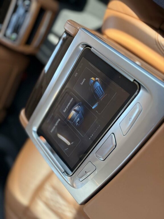 BMW 7 Series Xdrive Exclusive 4Wd Grey #21