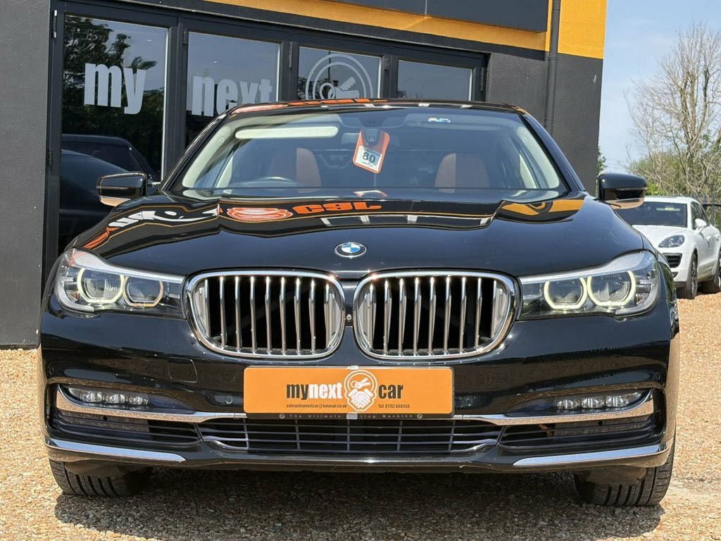 BMW 7 Series Saloon Black #3