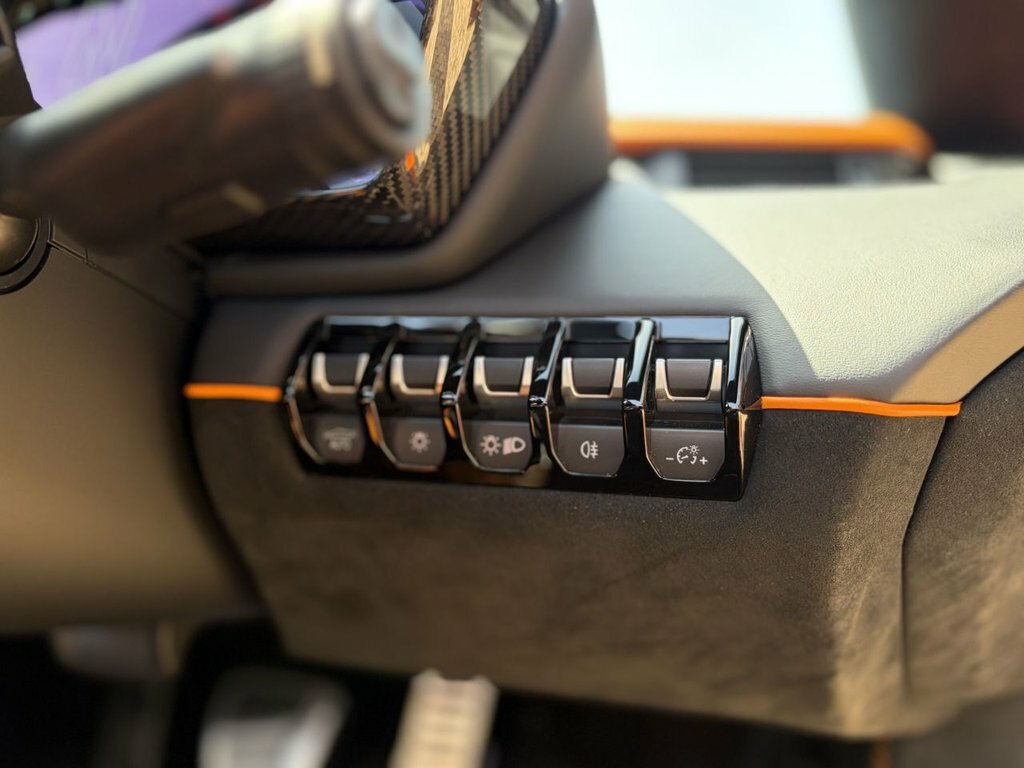 Lamborghini Aventador Svj Roadster Black #32