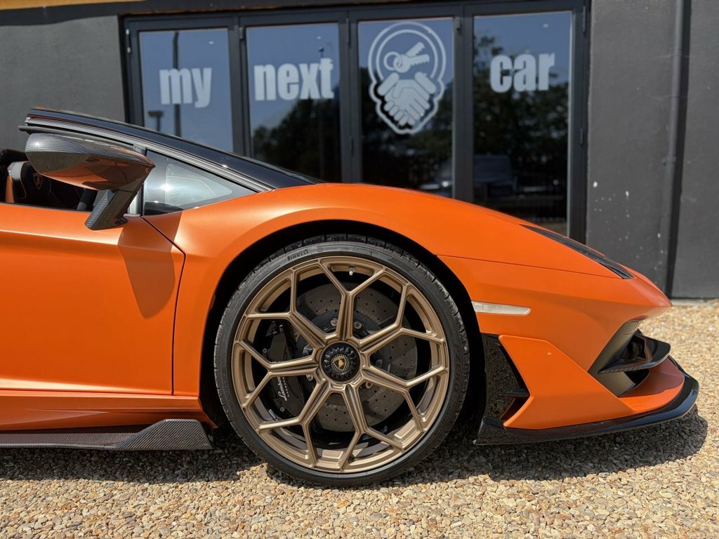 Lamborghini Aventador Svj Roadster Black #20