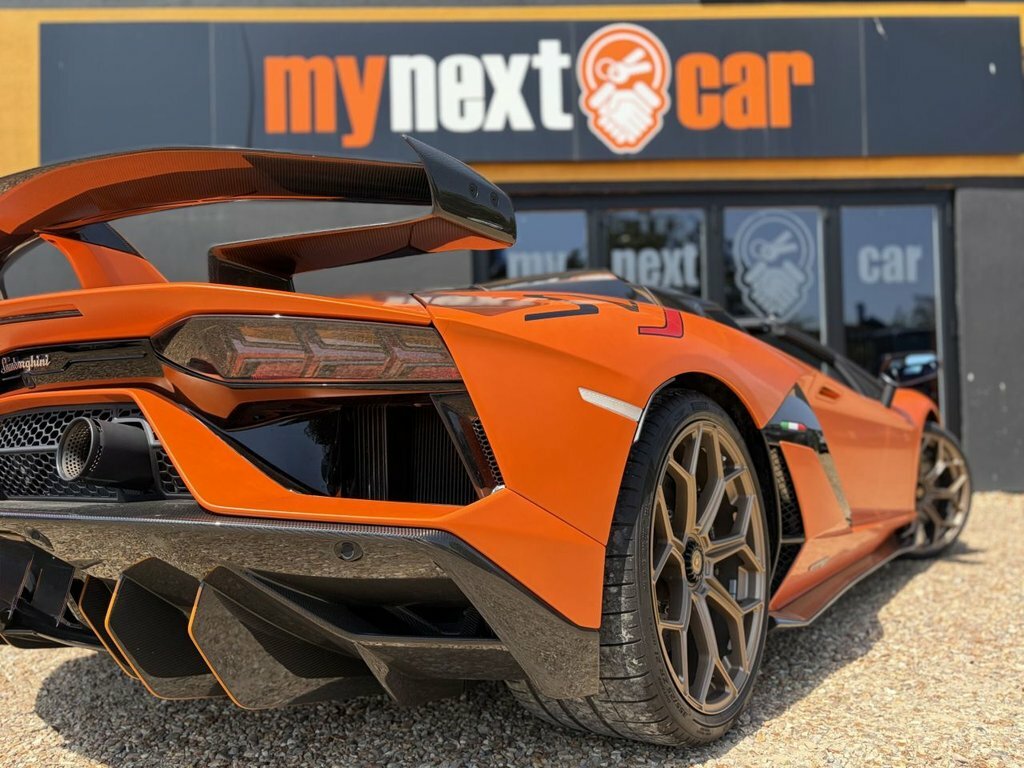 Lamborghini Aventador Svj Roadster Black #18