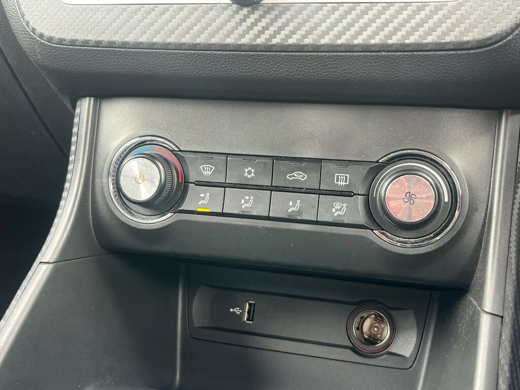 MG ZS 1.5 3 Form Sport Vti-tech 106 Bhp Blue #25
