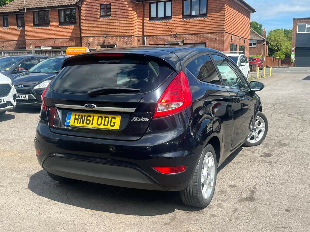 Ford Fiesta 1.4 Zetec Black #6