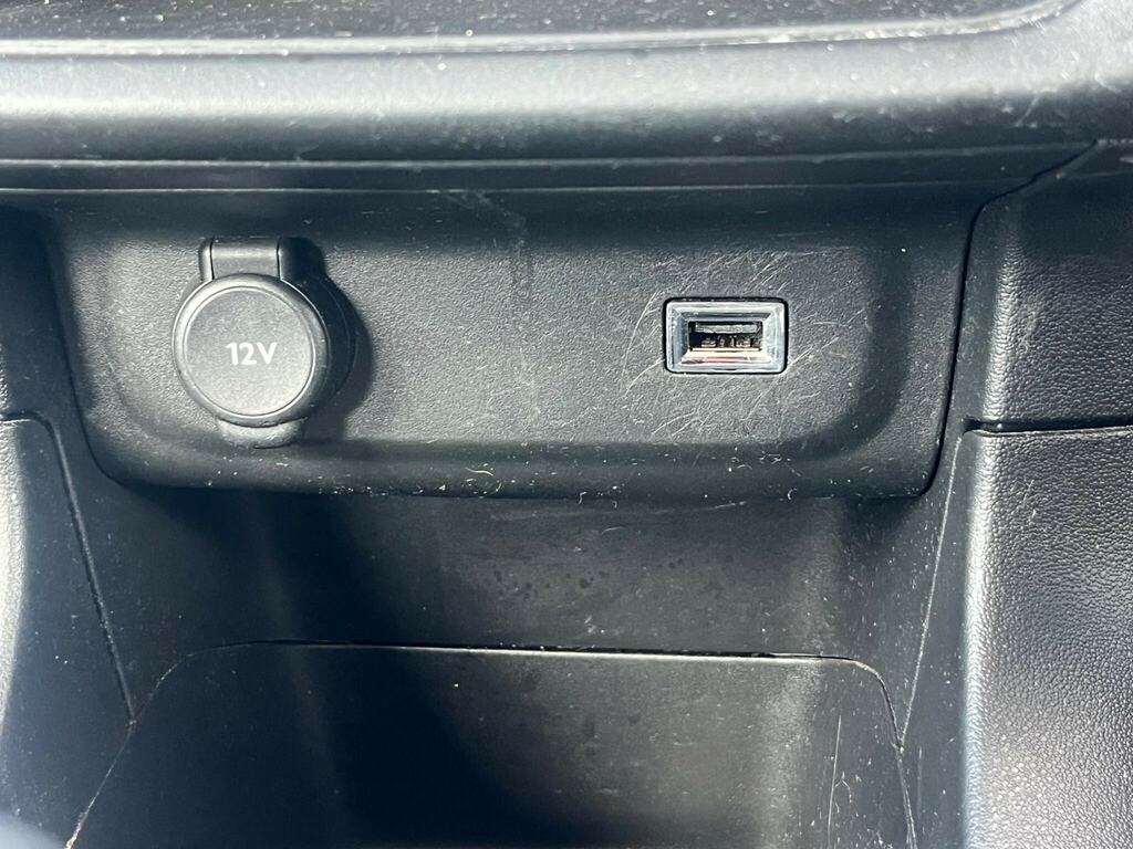 Citroen C3 1.2 Puretech Platinum Etg6 Euro 6 Ss Silver #13