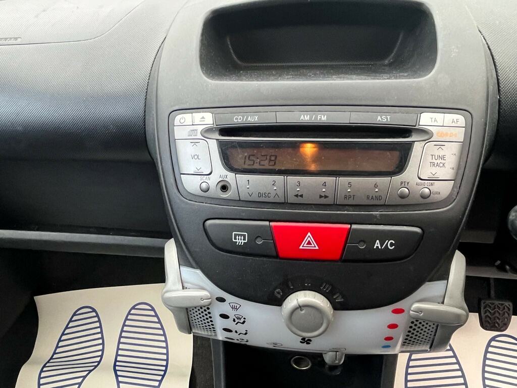 Peugeot 107 1.0 Active #10
