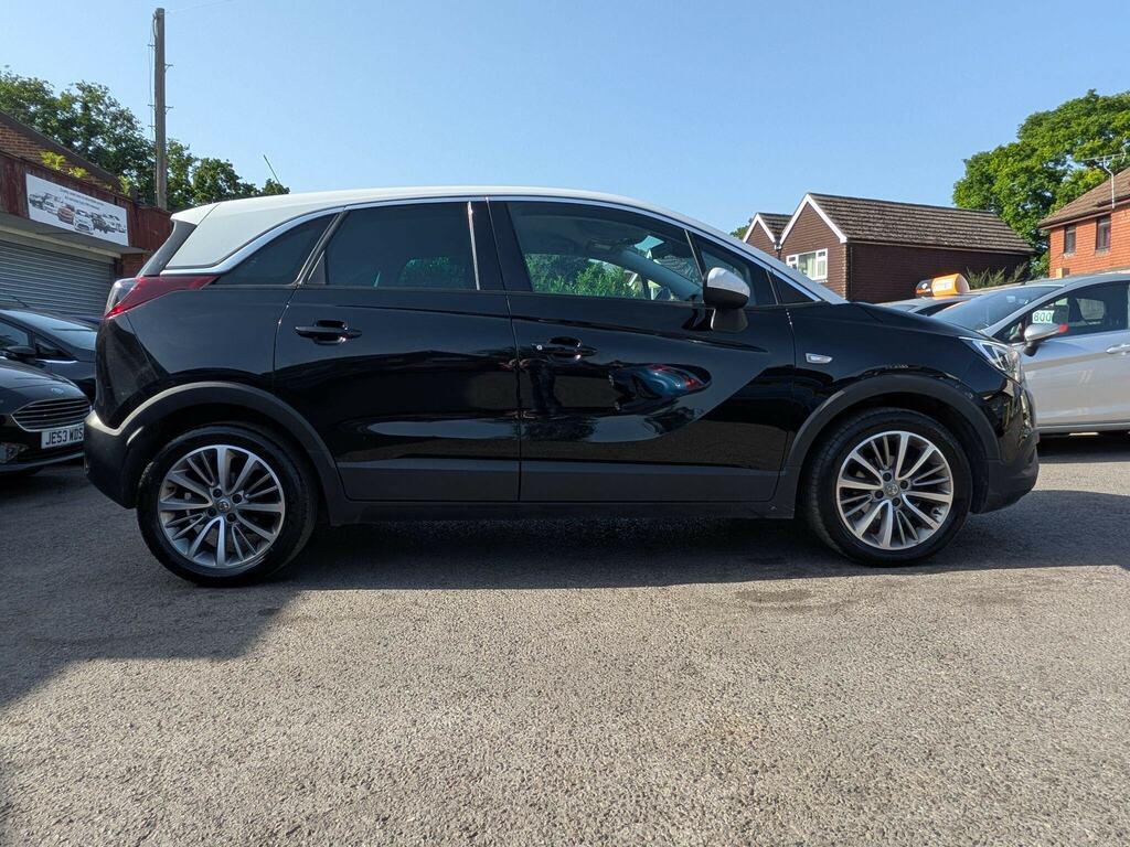 Vauxhall Crossland X Hatchback White #7