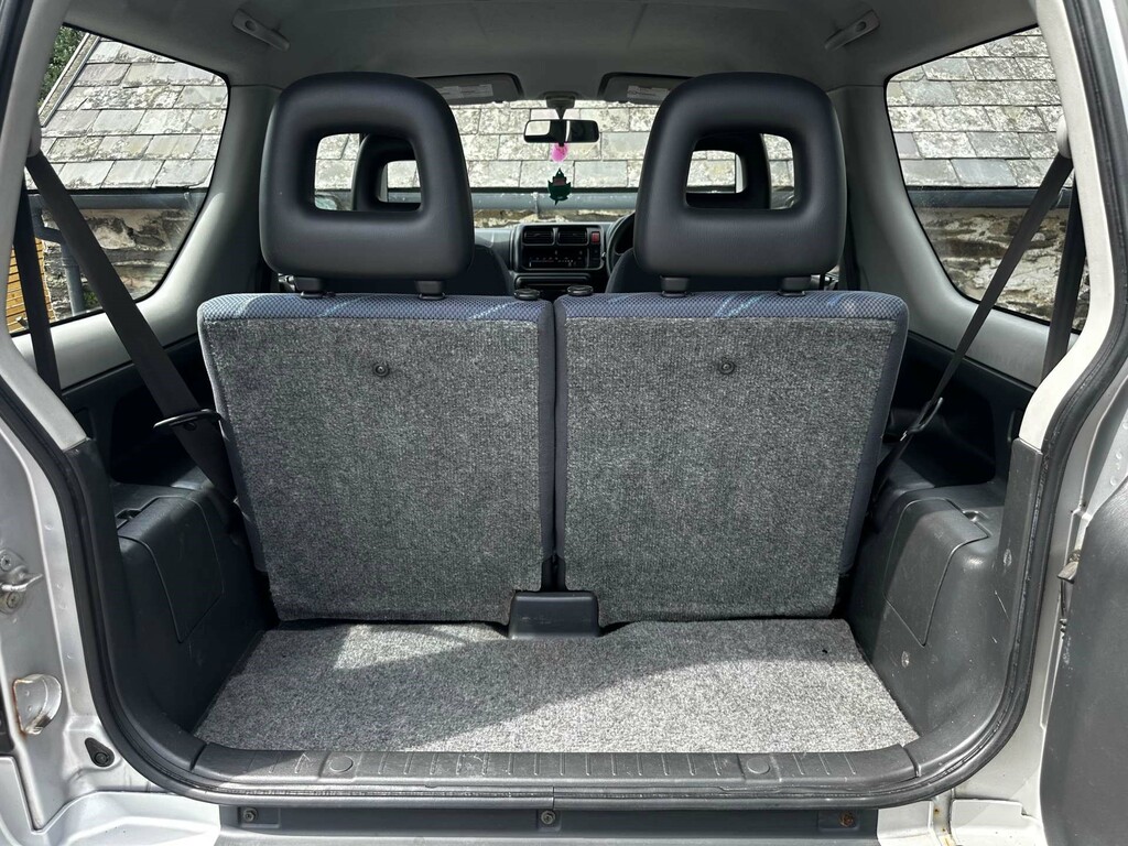Suzuki Jimny Suv Silver #37