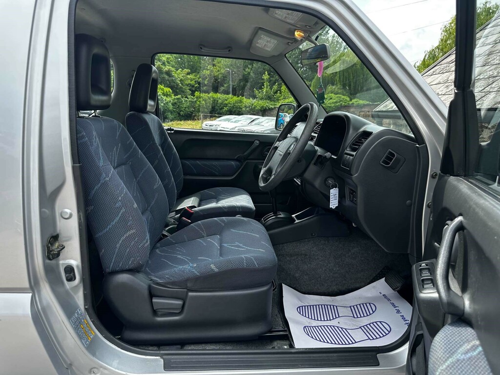 Suzuki Jimny Suv Silver #22