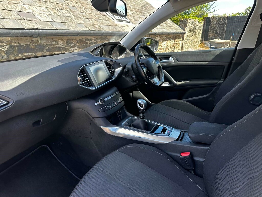Peugeot 308 SW 1.6L Active Grey #17