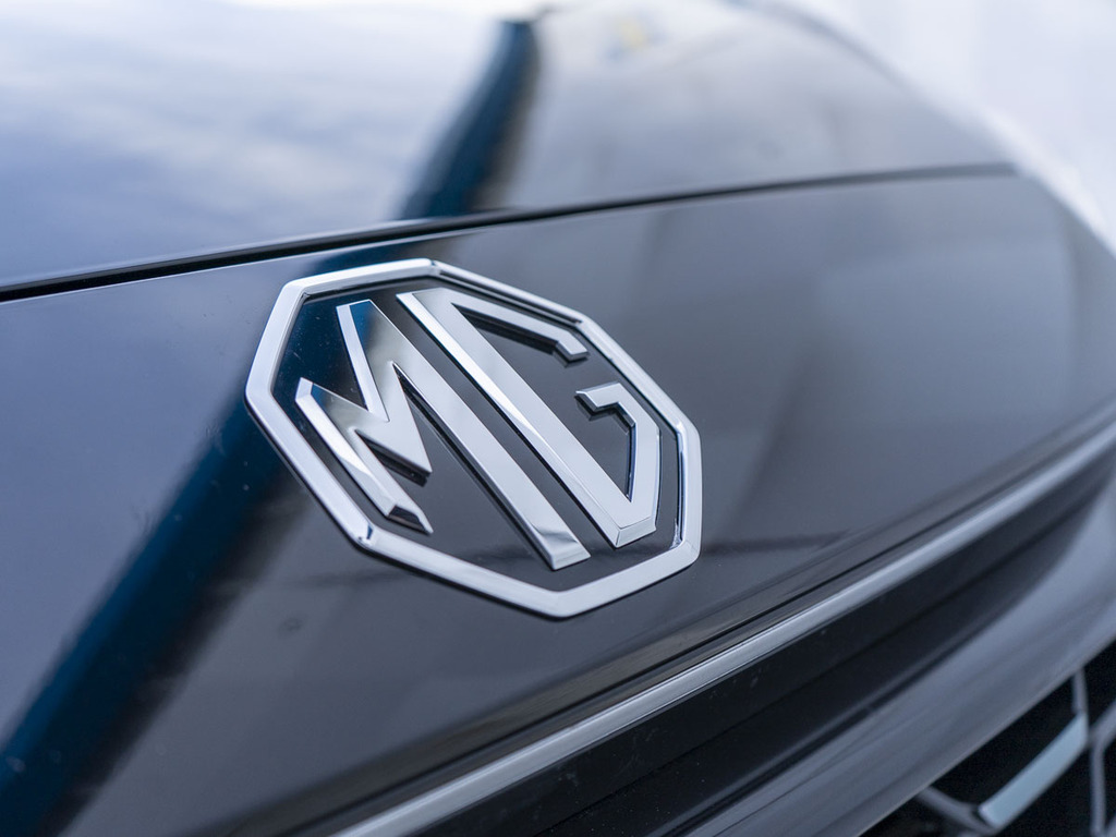 MG ZS Hybrid Trophy #6