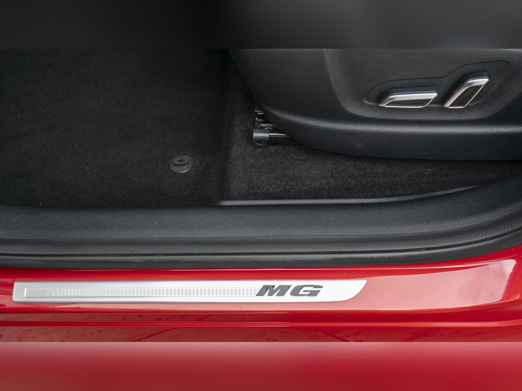 MG HS 1.5 T-gdi Trophy Dct Grey #18