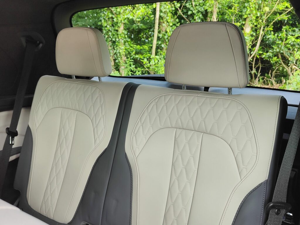 BMW X7 40D Mht M Sport Black #26