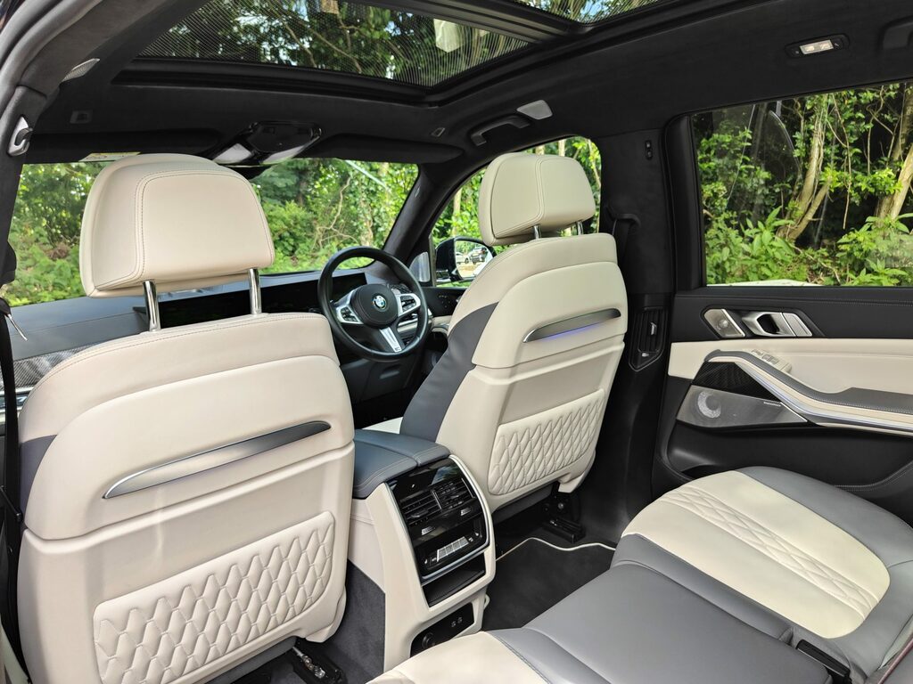 BMW X7 40D Mht M Sport Black #22