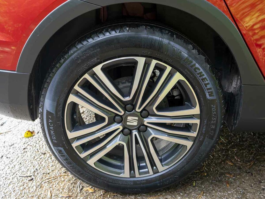Seat Arona Xperience Lux Black #12