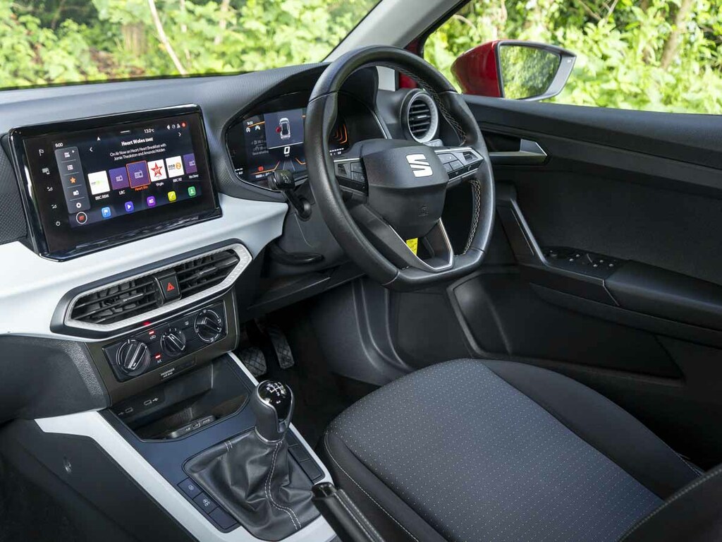 Seat Arona Xperience Lux Black #16