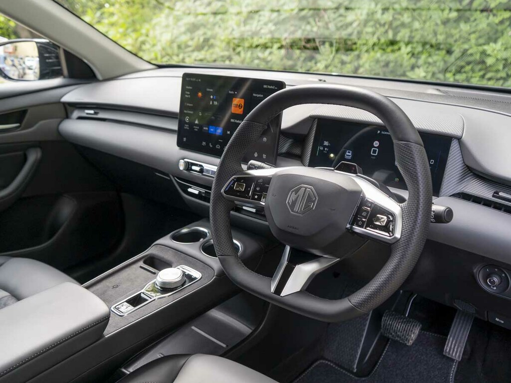 MG MGS5 64Kwh Trophy Long Range Grey #13