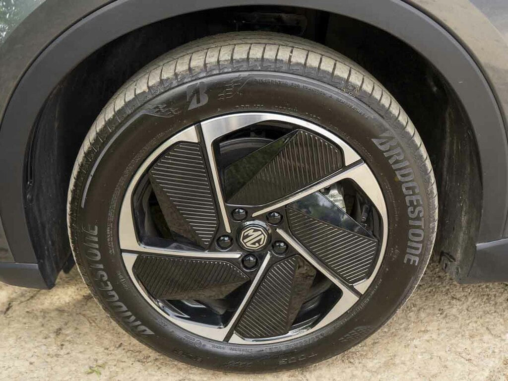 MG MGS5 64Kwh Trophy Long Range Grey #10
