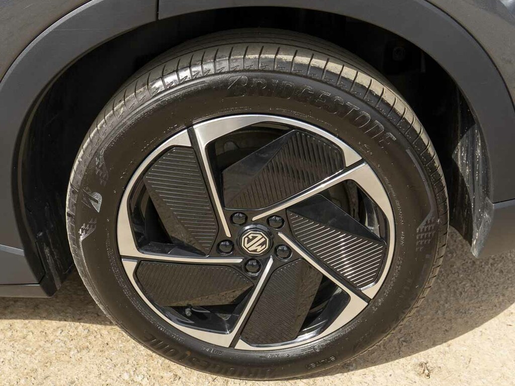 MG MGS5 64Kwh Trophy Long Range Grey #11