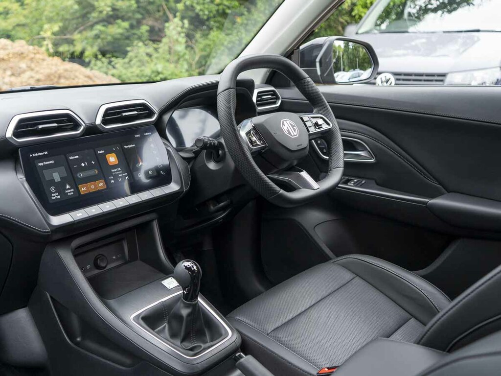 MG ZS Zs 1.5 Hybrid Trophy Hatchback White #16