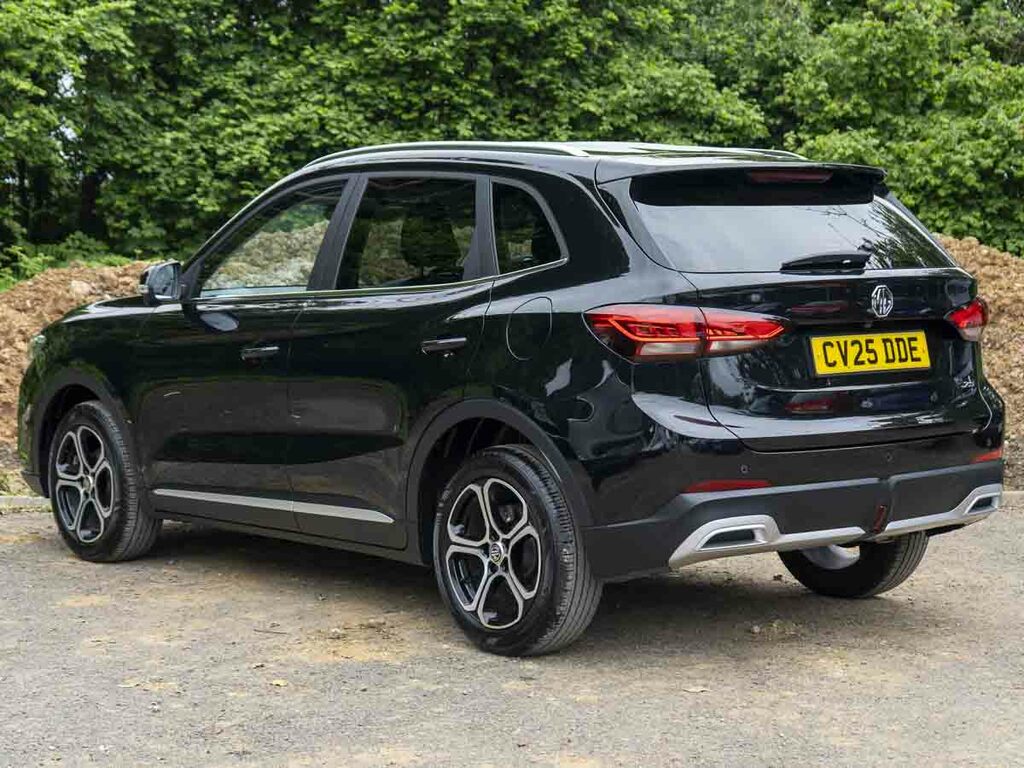 MG ZS Zs 1.5 Hybrid Trophy Hatchback White #4