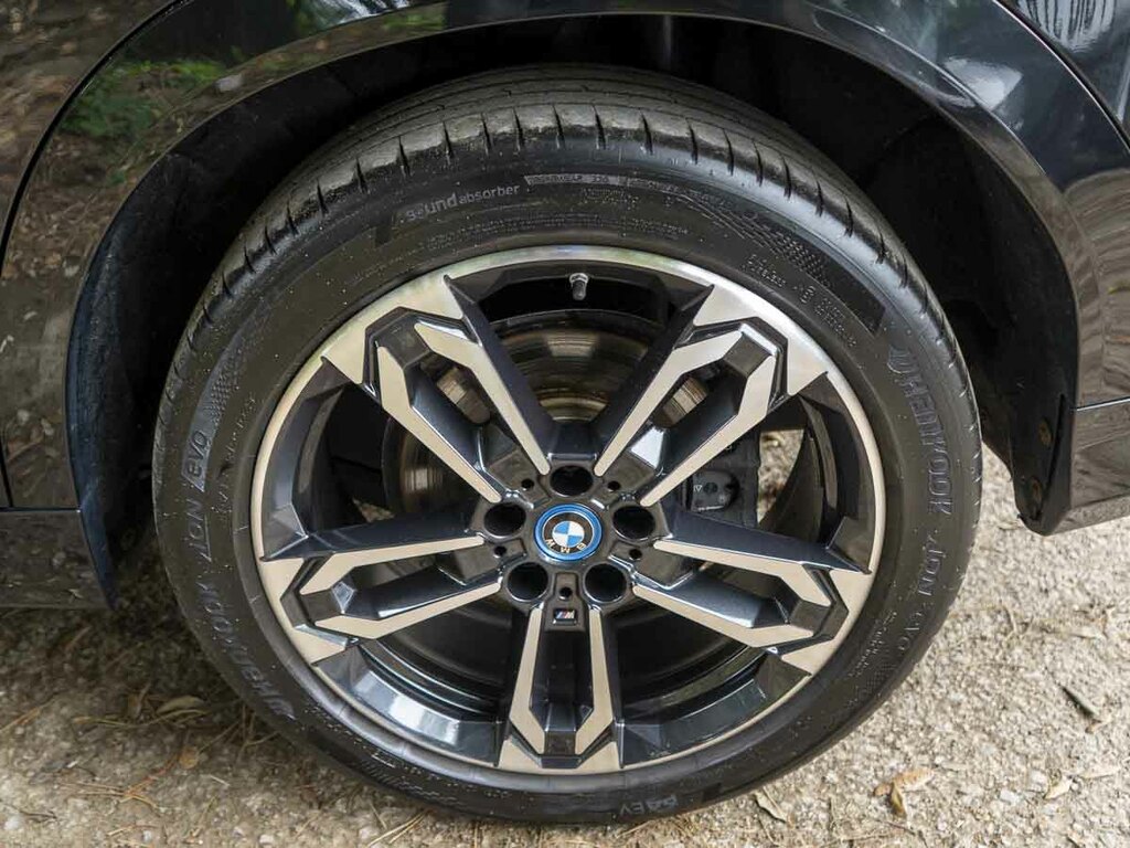 BMW iX2 150Kw Edrive20 M Sport 65Kwh Grey #11