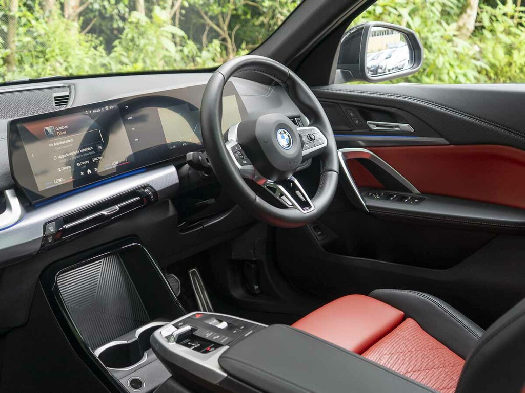 BMW iX2 150Kw Edrive20 M Sport 65Kwh Grey #16