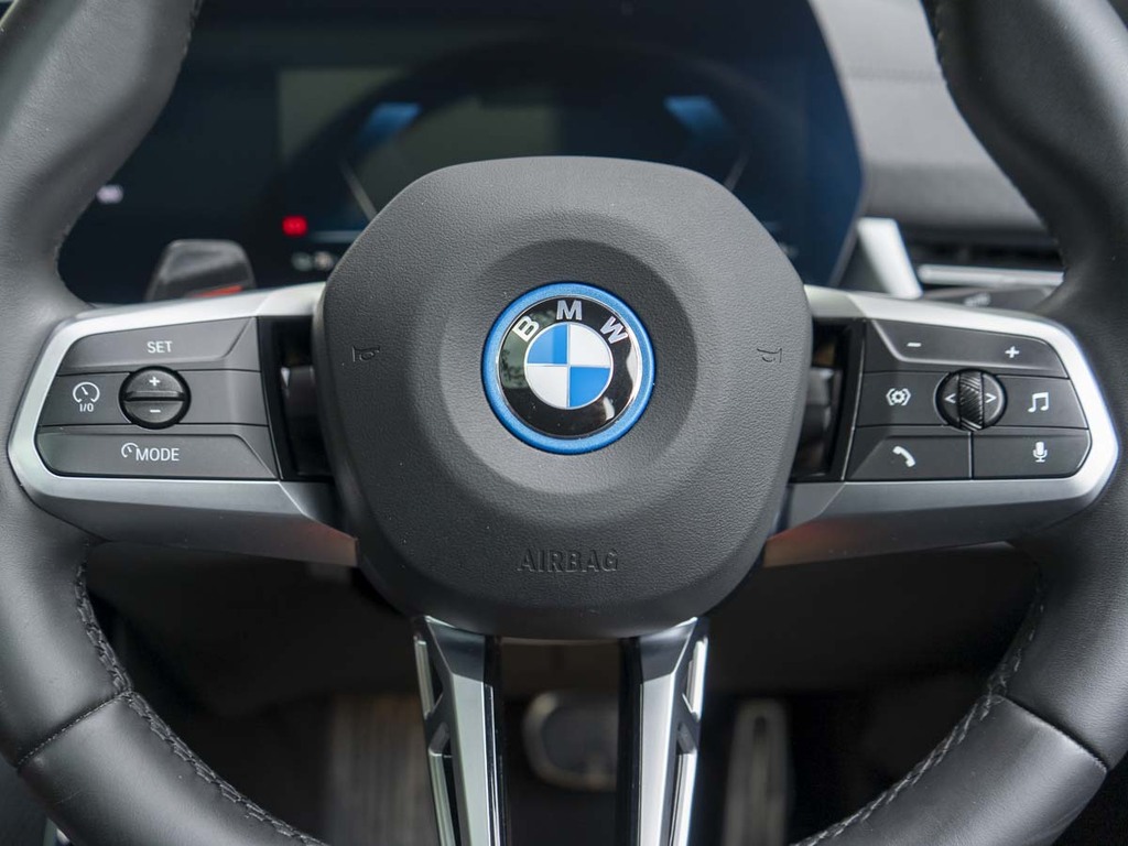 BMW iX2 150Kw Edrive20 M Sport 65Kwh Grey #19