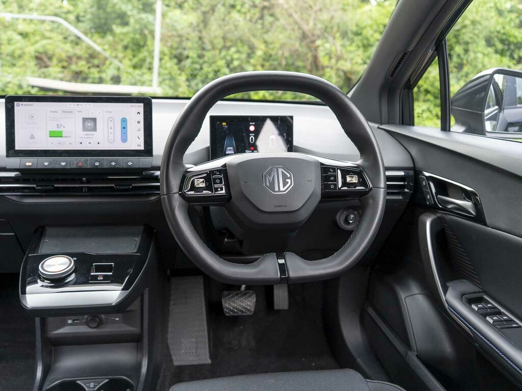 MG MG4 125Kw Se Nav Ev 49Kwh White #15