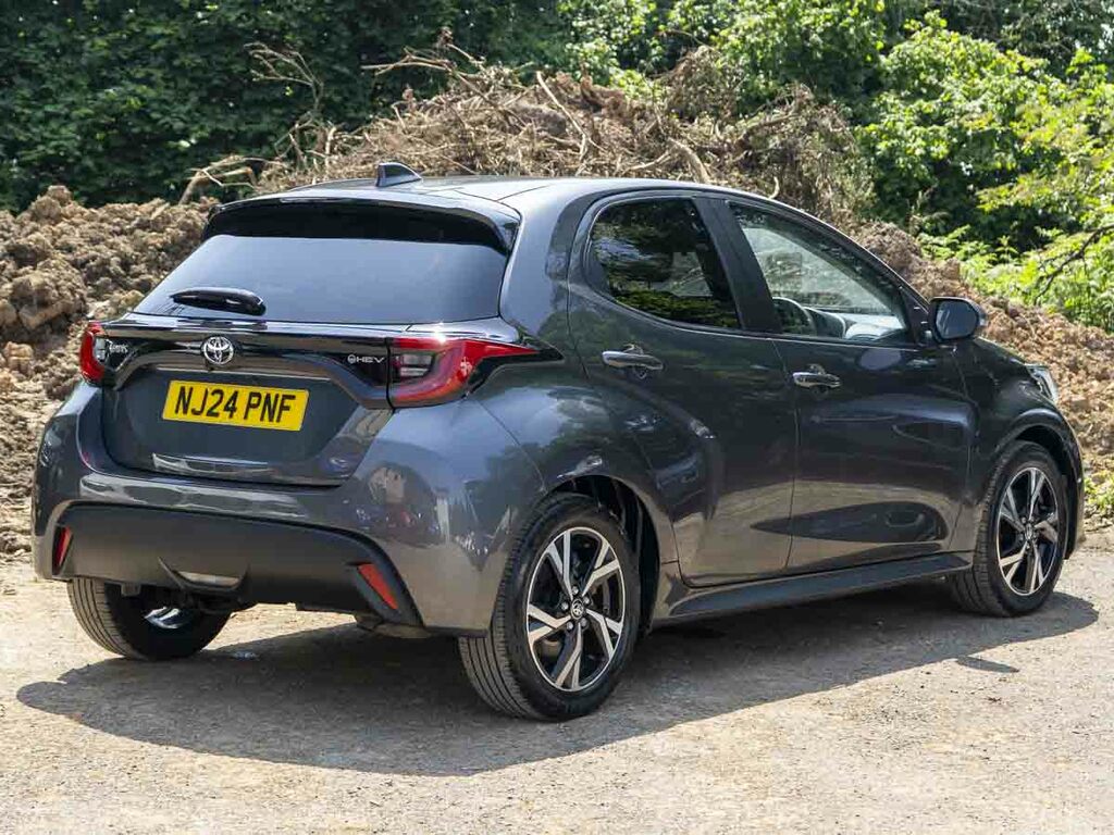 Toyota Yaris Design NJ24PNF #6