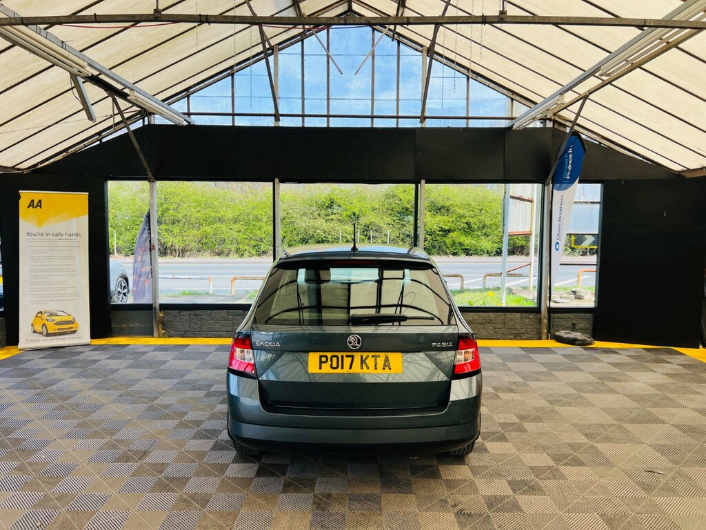 Skoda Fabia Estate PO17KTA Grey #5