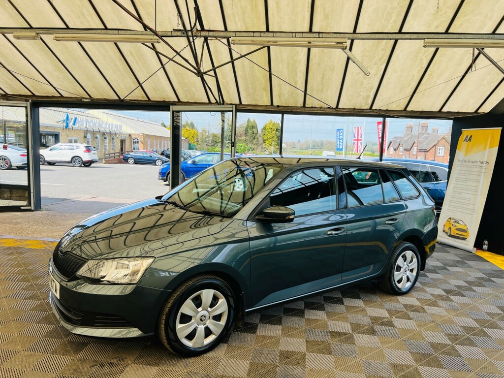 Skoda Fabia Estate PO17KTA Grey #3