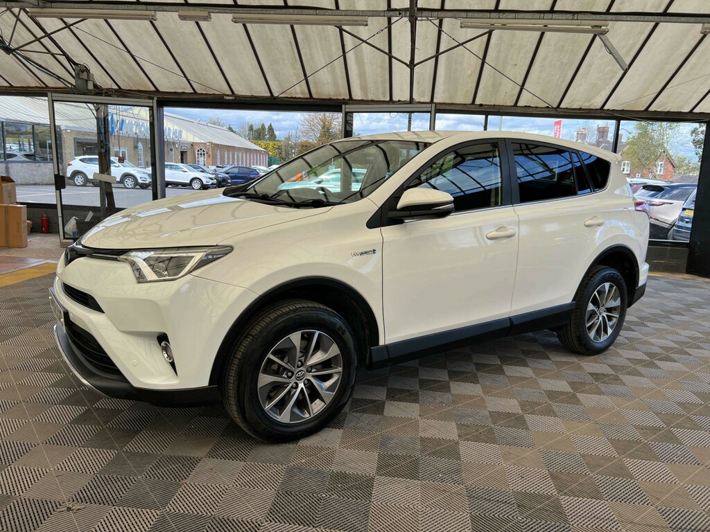 Toyota Rav 4 Suv WV68AXO White #4