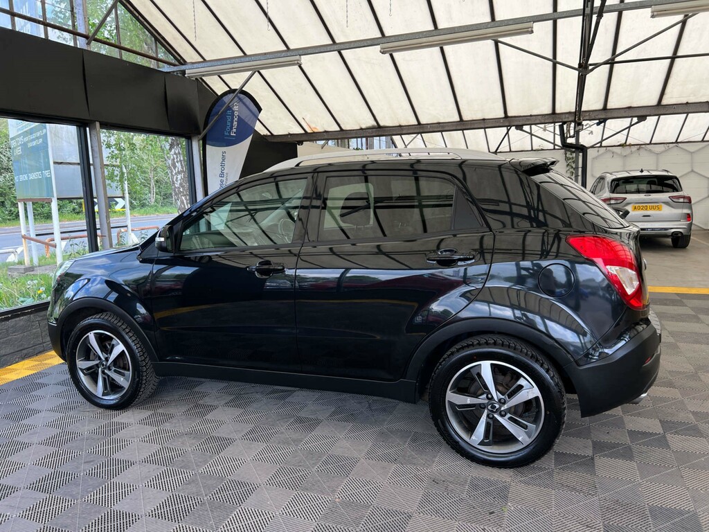 SsangYong Korando Suv RV18JUW Black #5