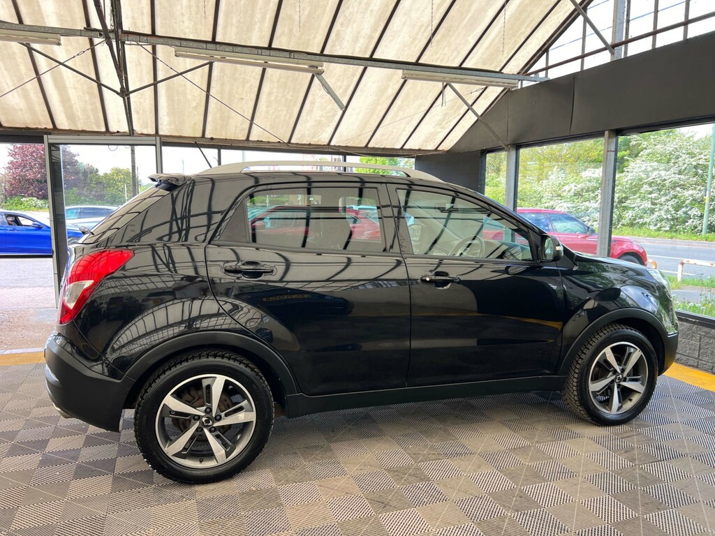 SsangYong Korando Suv RV18JUW Black #6