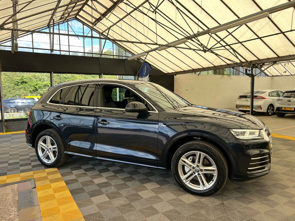 Audi Q5 Suv Blue