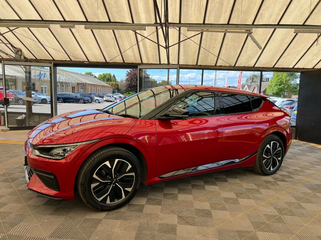 Kia EV6 Suv YP22ZXO Red #3