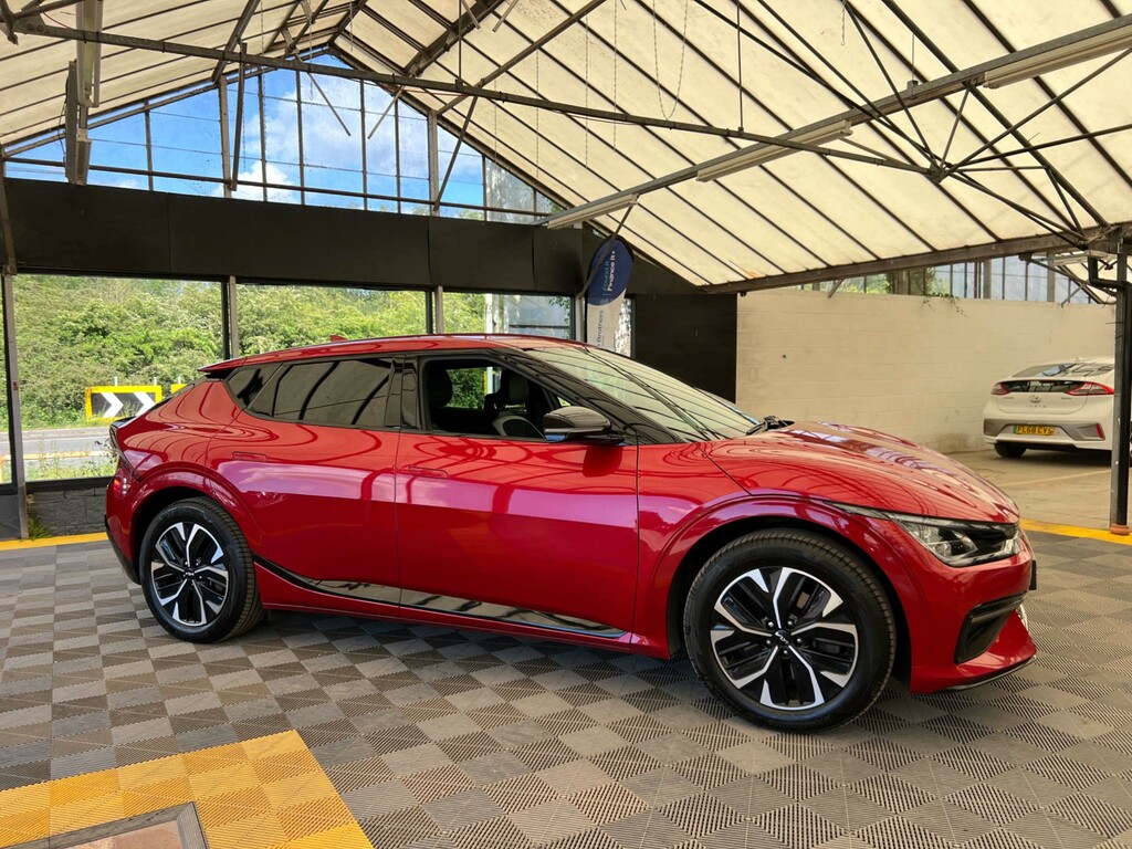 Kia EV6 Suv Red