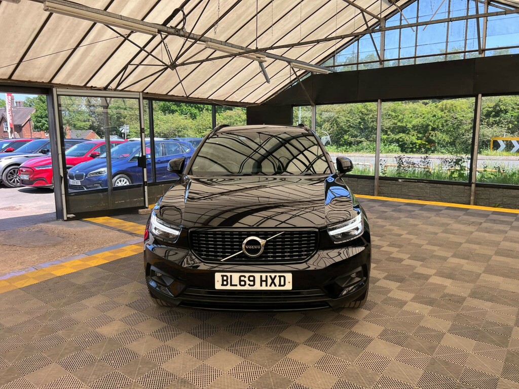Volvo XC40 Suv BL69HXD Black #2