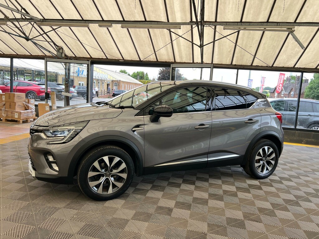 Renault Captur Suv CK20VZR Black #4