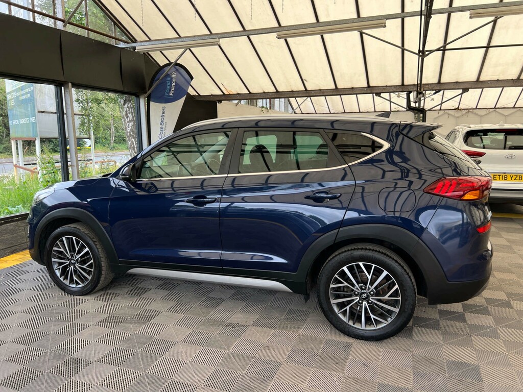 Hyundai Tucson Suv VN19FWX Blue #4