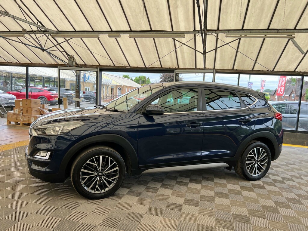 Hyundai Tucson Suv VN19FWX Blue #3
