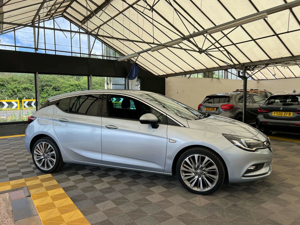 Vauxhall Astra Hatchback Silver
