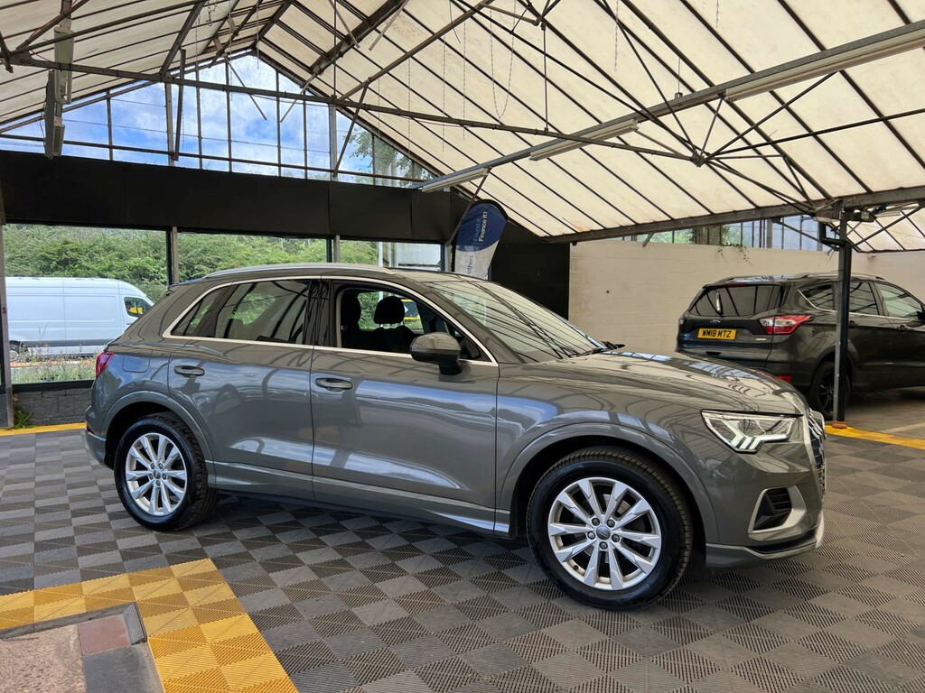 Audi Q3 Suv HC19NCN Grey #2